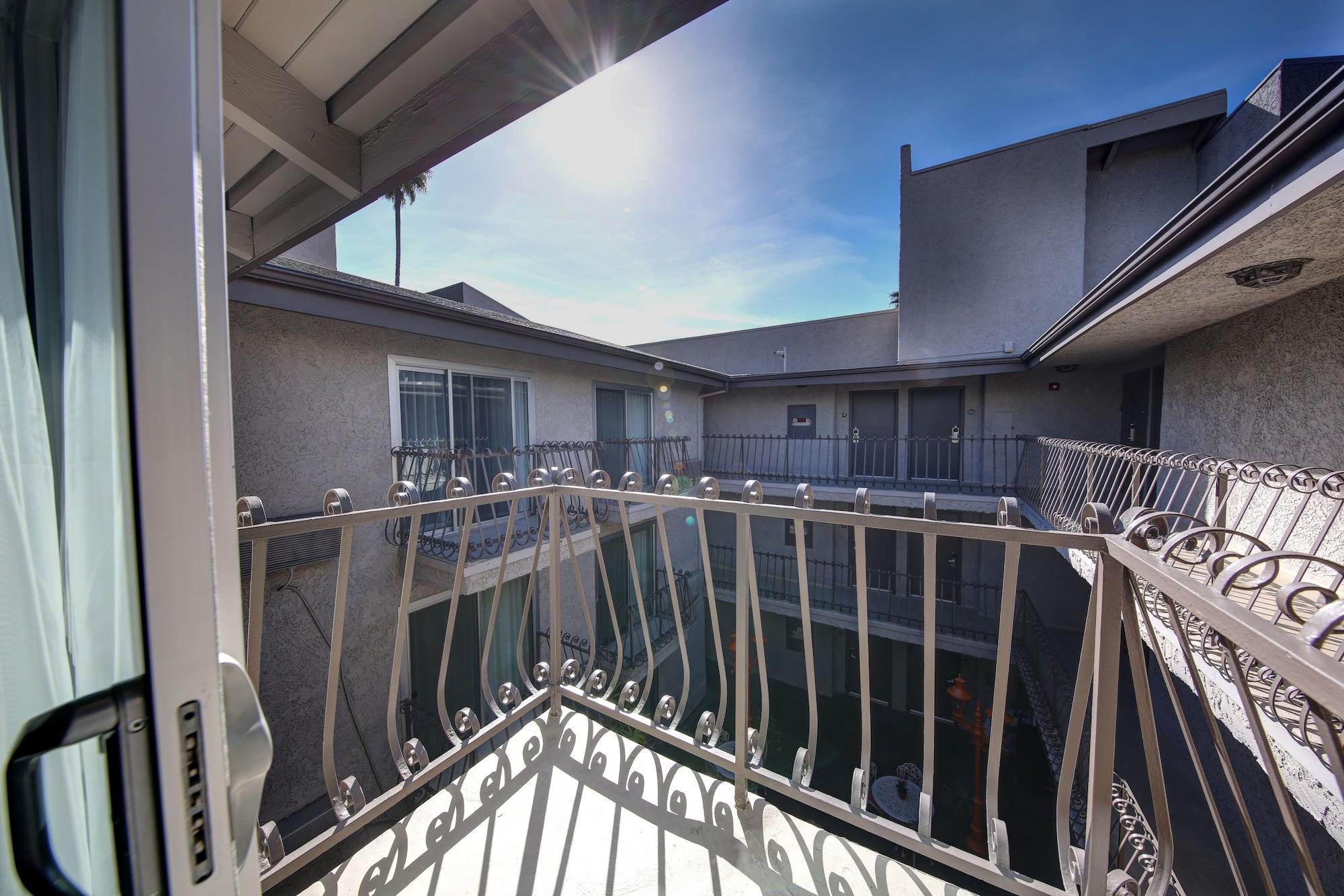 Inn At Venice Beach Los Angeles Exterior photo